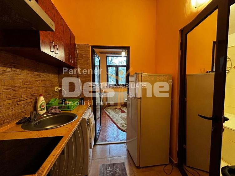 Garsoniera 18mp Copou mobilata si utilata complet - 4