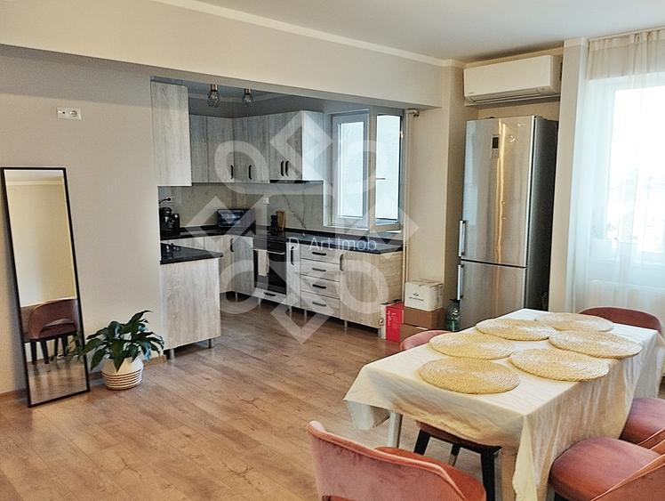 Apartament cu 3 camere si loc de parcare, zona Decebal - 6