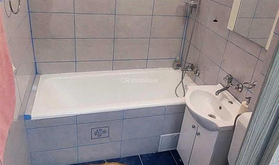 Apartament 2 camere, 1 Mai, - 4