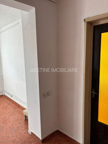 Petre Ispirescu | 2 camere | 50mp | et 9/10 |  centrala proprie | 80.000 euro - 8
