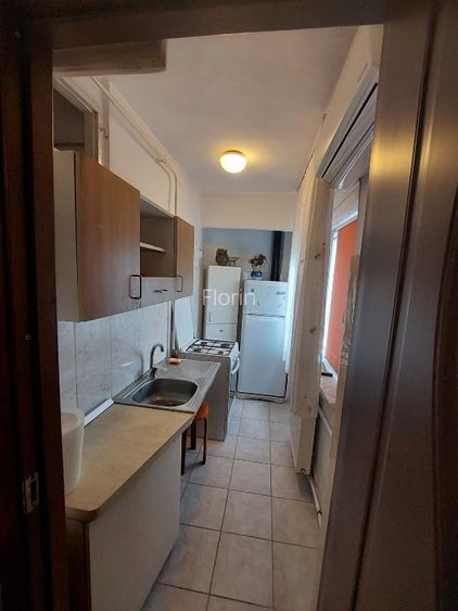 Garsonieră de vânzare – 28 mp, zonă excelentă! - 3