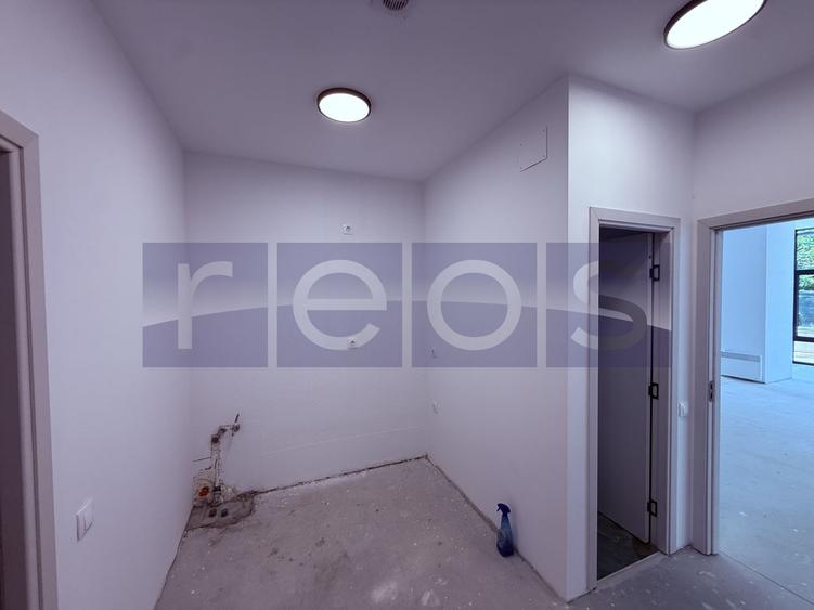 Spatiu comercial 220 mp cu curte si terasa, Sector 1 - 13