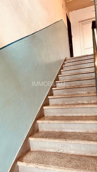 Pret 59000 Euro  2 camere Metrou piata Gorjului. Comision 0 - 8