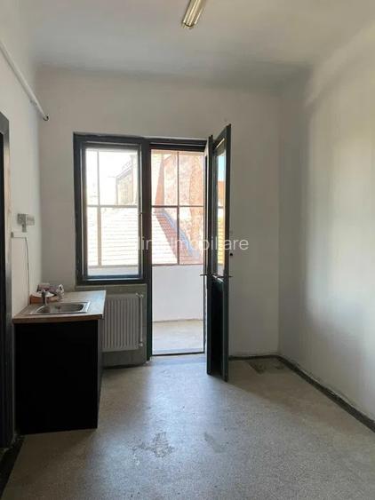 Apartament cu 4 camere,115mp, Zona Centru - 3