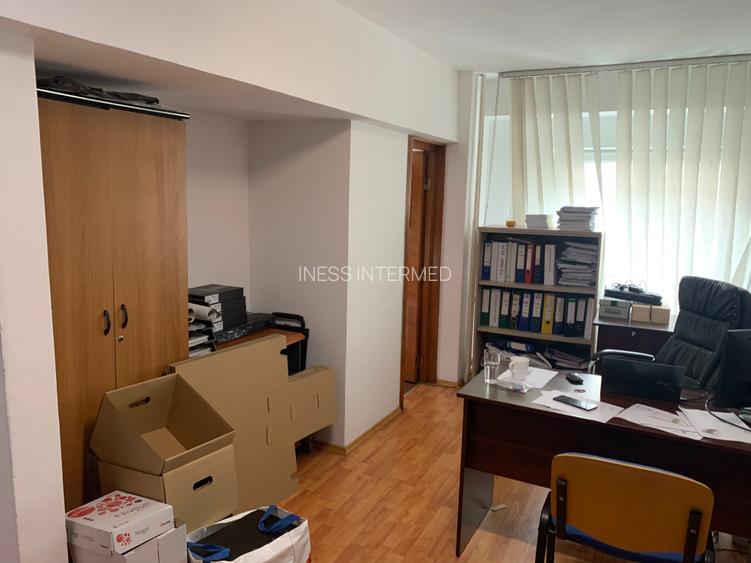 | spatiu in cladire de birouri | 3 camere | Tineretului - Timpuri Noi | - 6