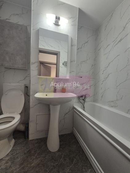 Garsoniera pe Calea Rahovei, langa Liceul Bolintineanu - 2