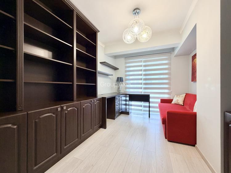Inchiriere Apartament 3 camere, Scala Center, terasa 15 mp, garaj - 12