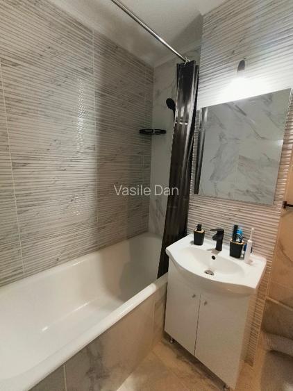 Apartament cu 3 camere decomandat - 11