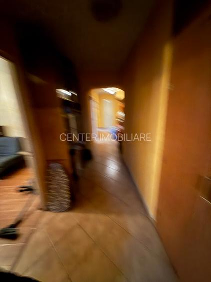 VICTORIEI,TITULESCU, ideal investiție, etaj 1/10, decomandat, bloc 1979 - 8