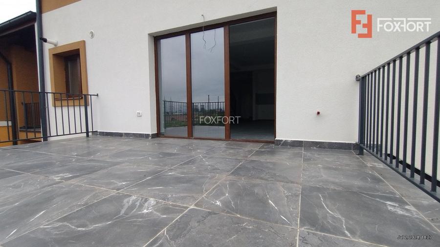 Apartament 3 camere, Zona Freidorf - Scara interioara, terasa 21 mp - 15