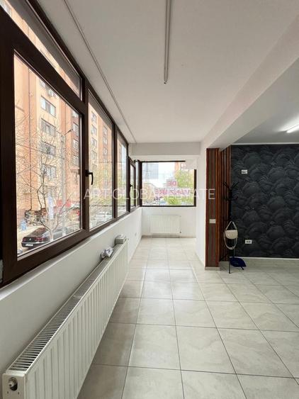 Spațiu Comercial Militari Residence Tineretului 24 - 6