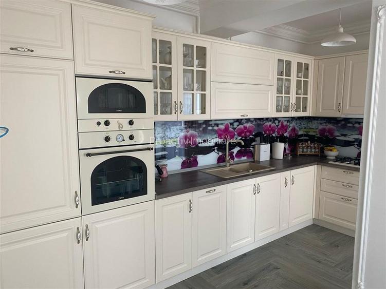 Penthouse Obcini | 240mp Totali | Terase  |  Parcare 3c-4342 - 10