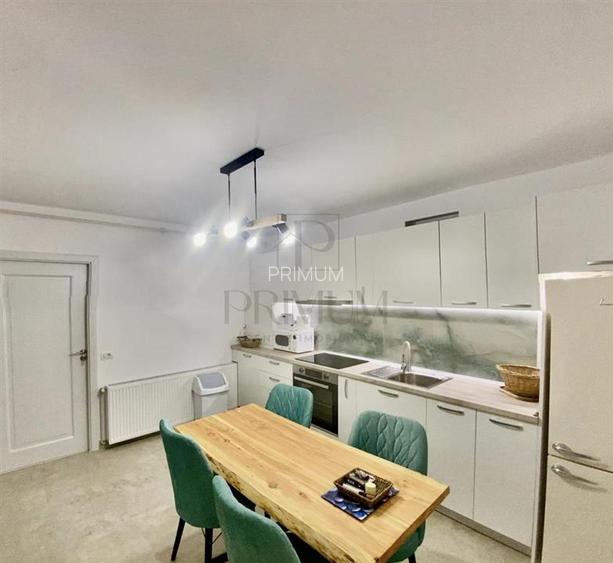 Complexul Studentesc- 2 camere, mobilat si utilat modern, centrala proprie, curt - 3