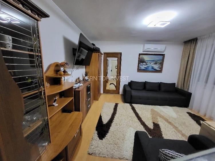 Apartament modern 2 camere balcon boxa zona Strand Termal - 4