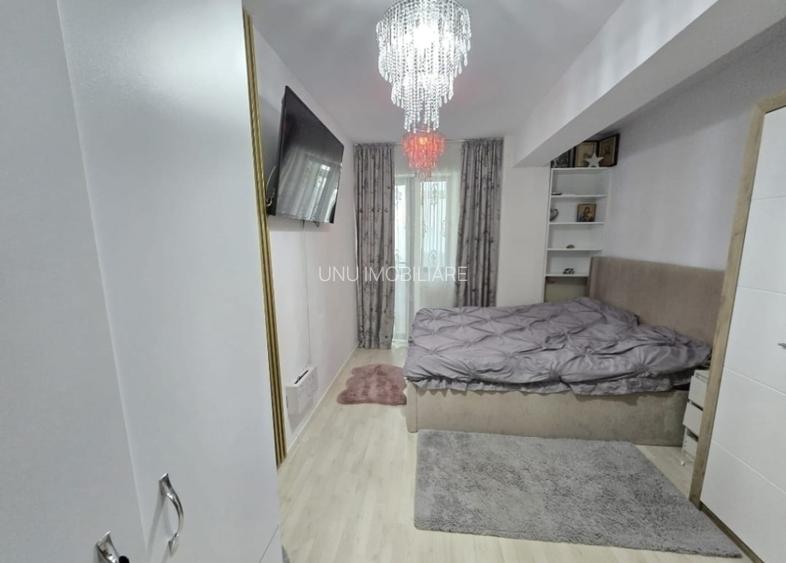 Etaj 2 Apartament 2 Camere Mobilat Bloc 2020 cu Loc Parcare Inclus zona Cug - 3