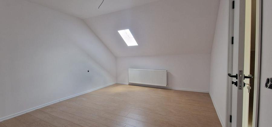Casa situata in Lumina zona baza sportiva