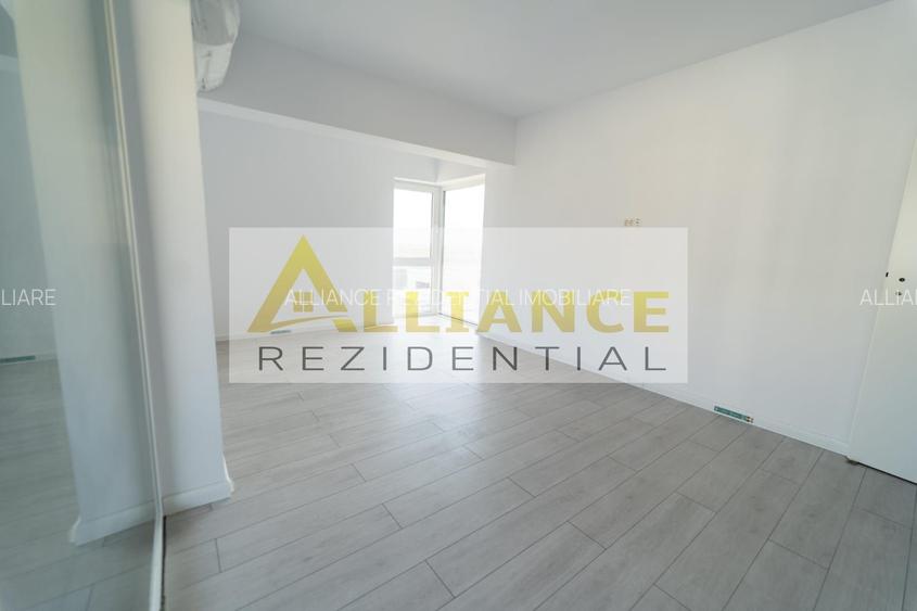 {GRAND KRISTAL} Apartament 2 camere - Decomandat + Parcare - 4