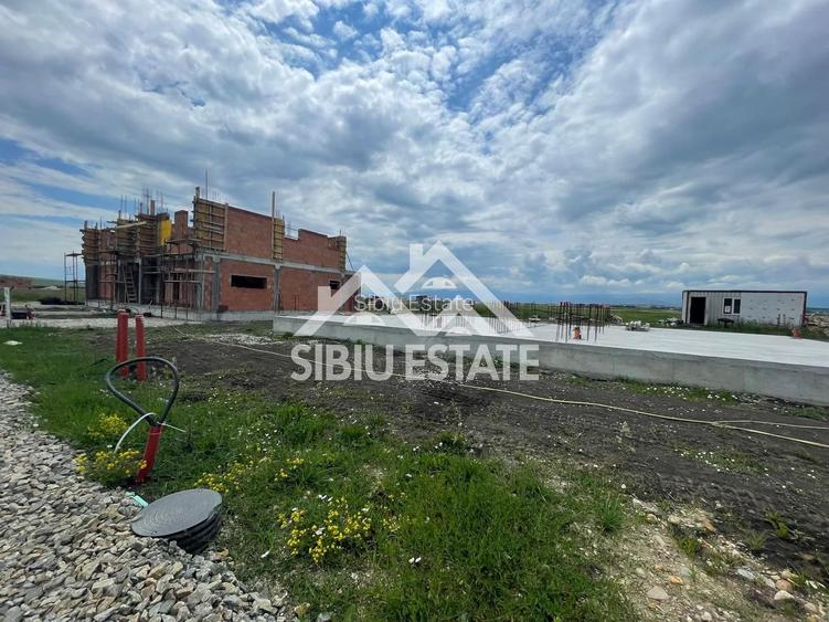 Casă Nouă cu 4 Camere, 3 Băi și Curte Generoasă | Comunitate Privată | - 5