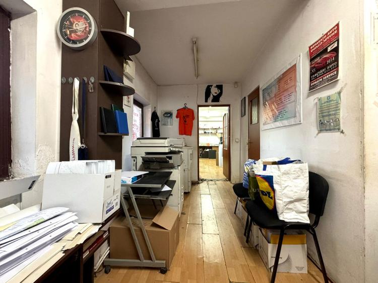 Spatiu comercial, 34 mp utili, parcare, zona Pietei Marasti