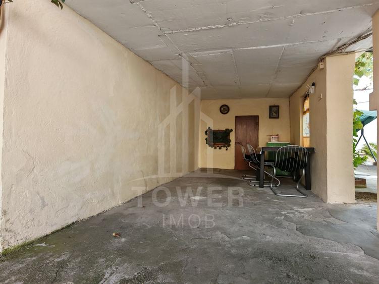 Casă individuală cu 3 camere, curte , în Sibiu, zona Lupeni