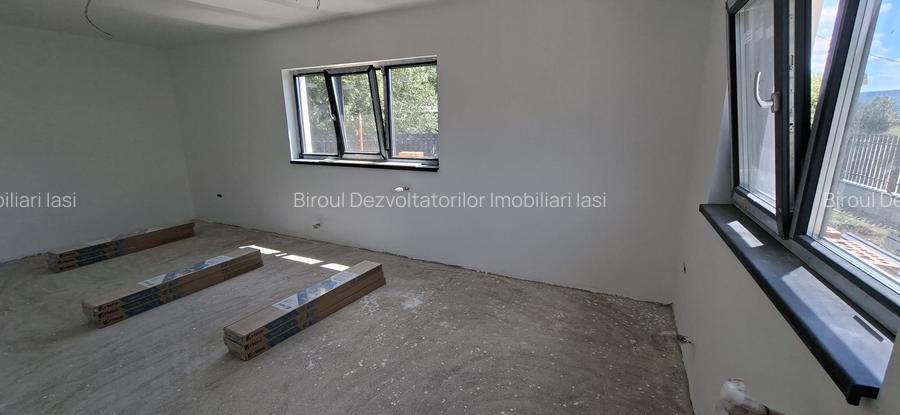 Casa cu 4 camere,  310 mp, 400 mp teren, Holboca - 17