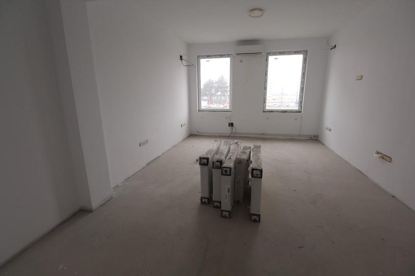Spațiu comercial sau Birouri