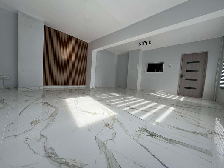 Spatiu comercial