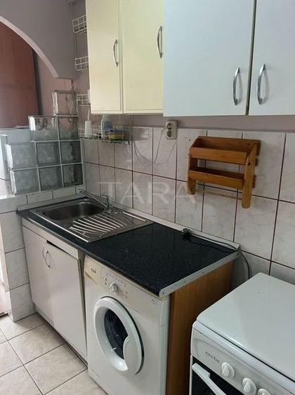 Garsoniera de închiriat - Scoala de Politie, Dambul Rotund