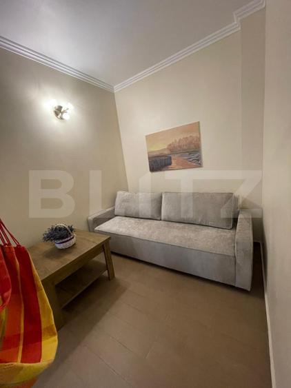 Apartament 3 camere, 65 mp, scară interioară și curte - Ciuperca 1 Mai