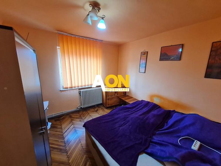Apartament 4 Camere, 77 mp, Decomandat, Zona Cetate