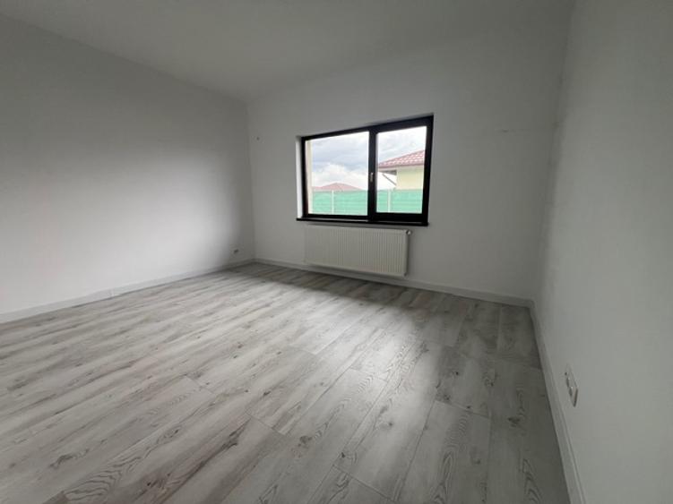 Casa Individuala de inchiriat, 3 cam, 2 bai mobilate, 2 parcari