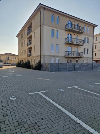 Proprietar vand apartamente 2 camere strada Sperantei 11 GIroc