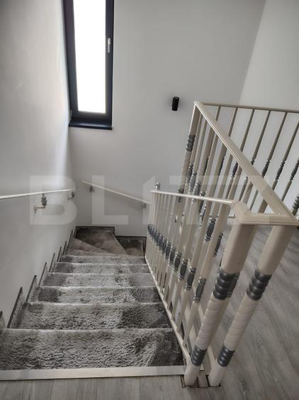 Casă individuală finisată 5 camere, 166 mp utili, cu panoramă deosebită, Dezmir