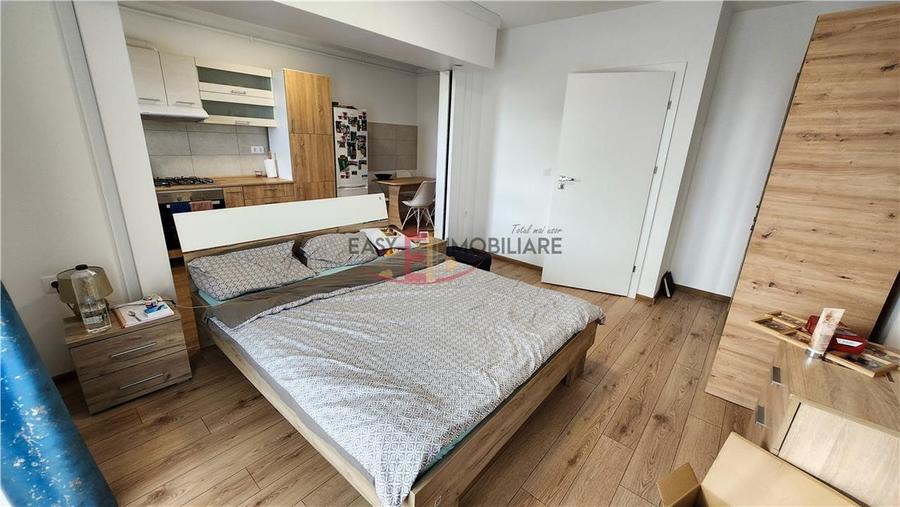 Apartament 1 camera mobilat, etaj 3, parcare, Maurer, Libertatii