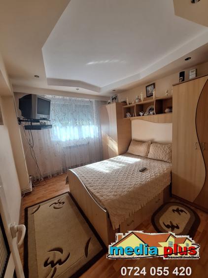 Apartament 3 camere decomandat, etaj 2, Micro 13 – 95.000 euro Agentia Imobilia