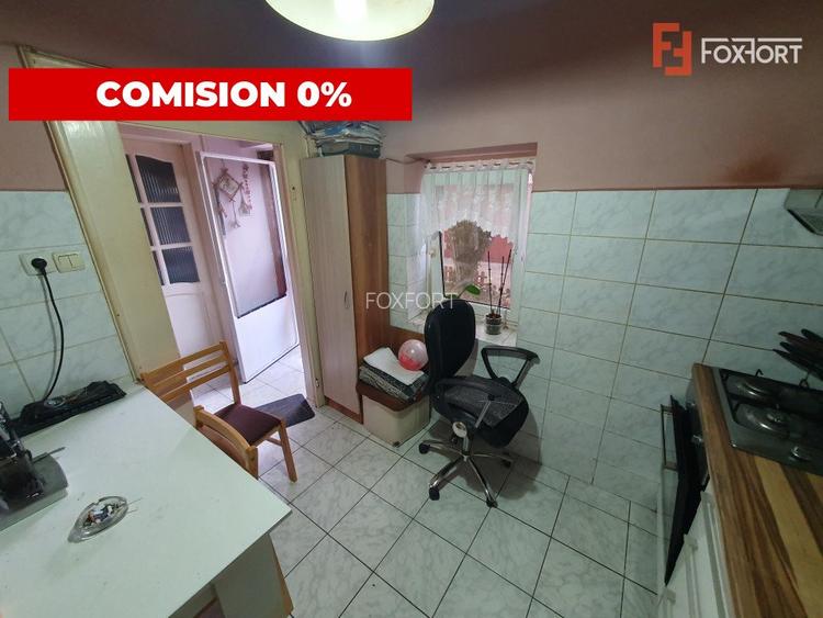 Casa cu 5 camere si service auto, teren 400 mp - zona Calea Sagului - 25