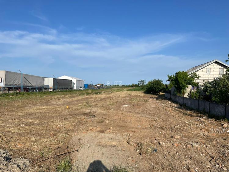 Teren intravilan | 8.700 mp | Cosoveni | P+2E | Dublu front