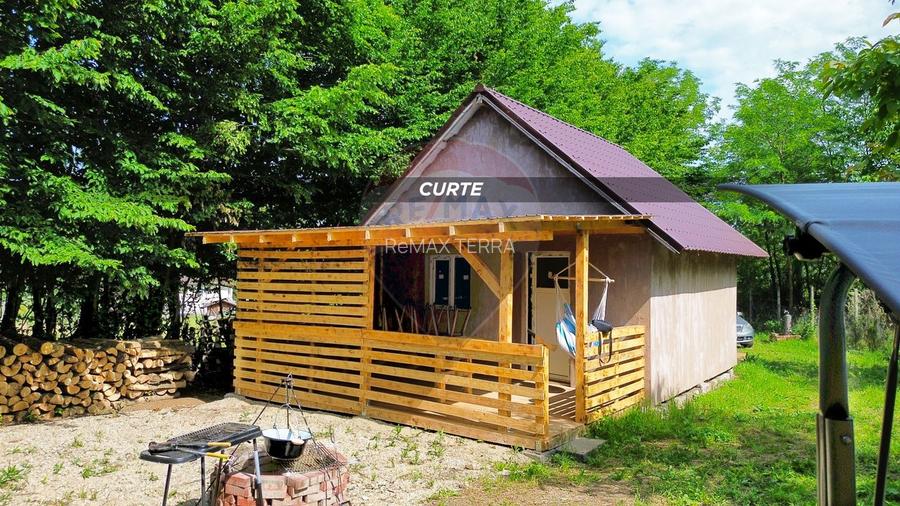 De vânzare cabană cu teren în zona Remetea Chioarului - 2