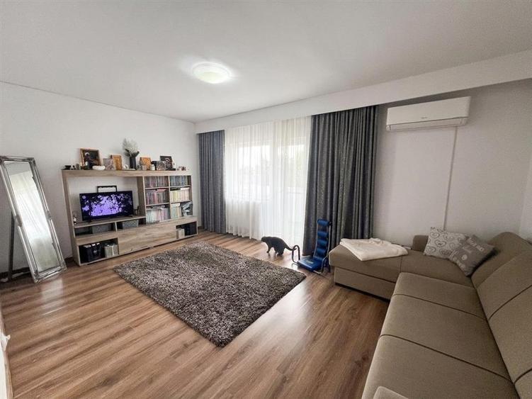 RECO, Apartament decomandat tip PC, 3 camere, 3 balcoane, gata de mutat, etajul1