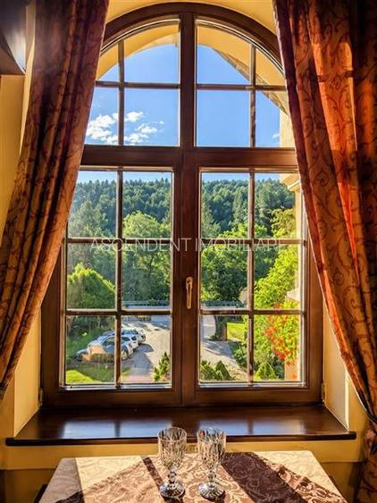 Resort montan cu: restaurant, wellness, 4.300mp teren, 5 min de Castelul Bran - 24