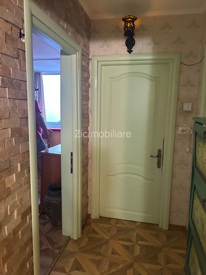 Apartament 3 camere decomandat Fetești – Metrou 1 Decembrie, 66 mp, etaj 1/4 - 4
