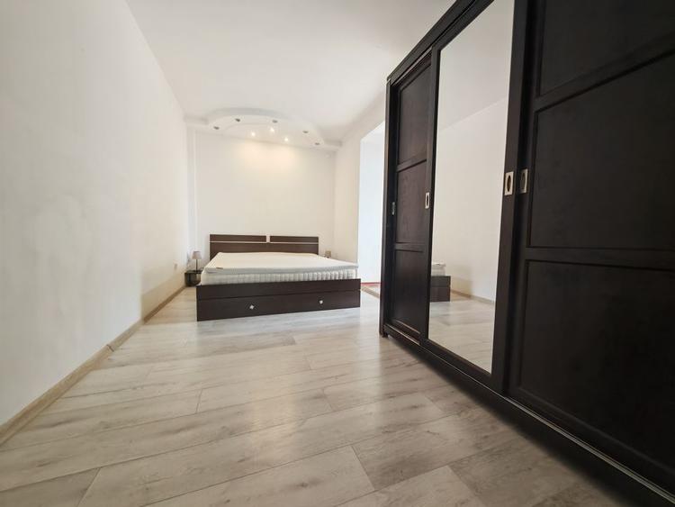 Apartament 2 camere de închiriat în Pitești zonă centrală l