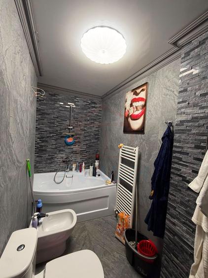 De vanzare apartament 3 camere Parter Mazepa 1