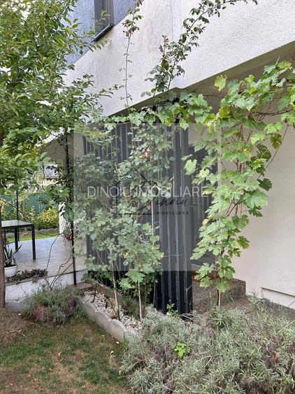 Vila de vanzare in Tunari I Gata de mutat I 4 camere 5 parcari  COM0% - 34