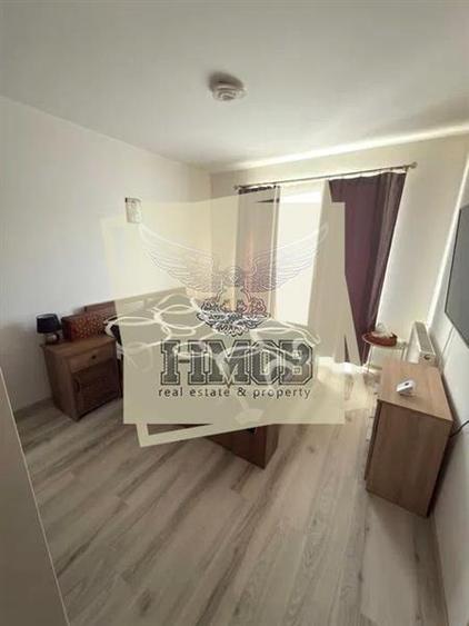 Apartament 3 camere balcon si loc parcare zona Turnisor