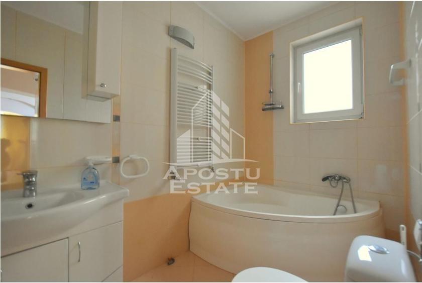 Apartament 3 camere de inchiriat , Centrala proprie,Central-Timisoara