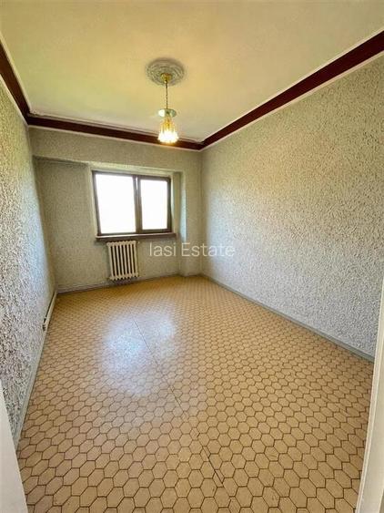 Apartament 3 camere zona Baza 3 - 3