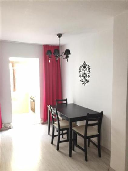 Apartament 3 camere de vanzare Centru - Sfantul Lazar