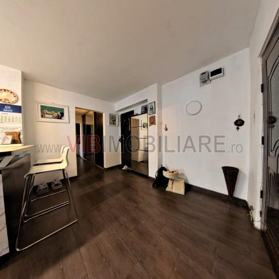 3 Camere - Decomandat - Aleea Salaj