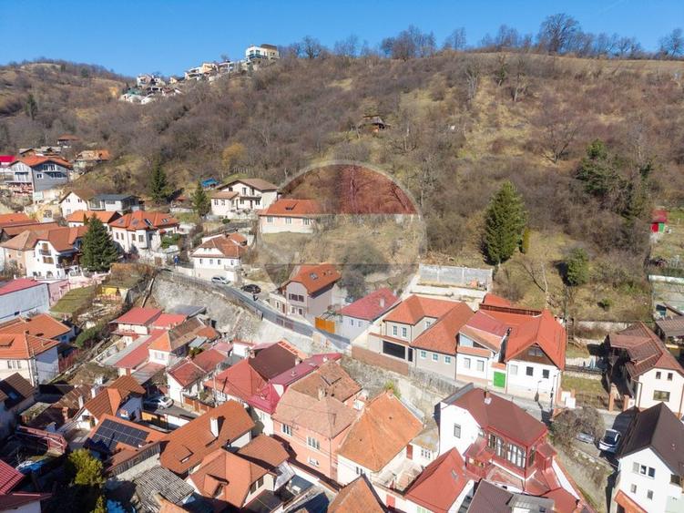 Proprietate cu teren spectaculos și priveliște de poveste în Șchei
